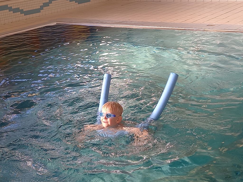 Schwimmkurs für „Schulanfänger“ ….