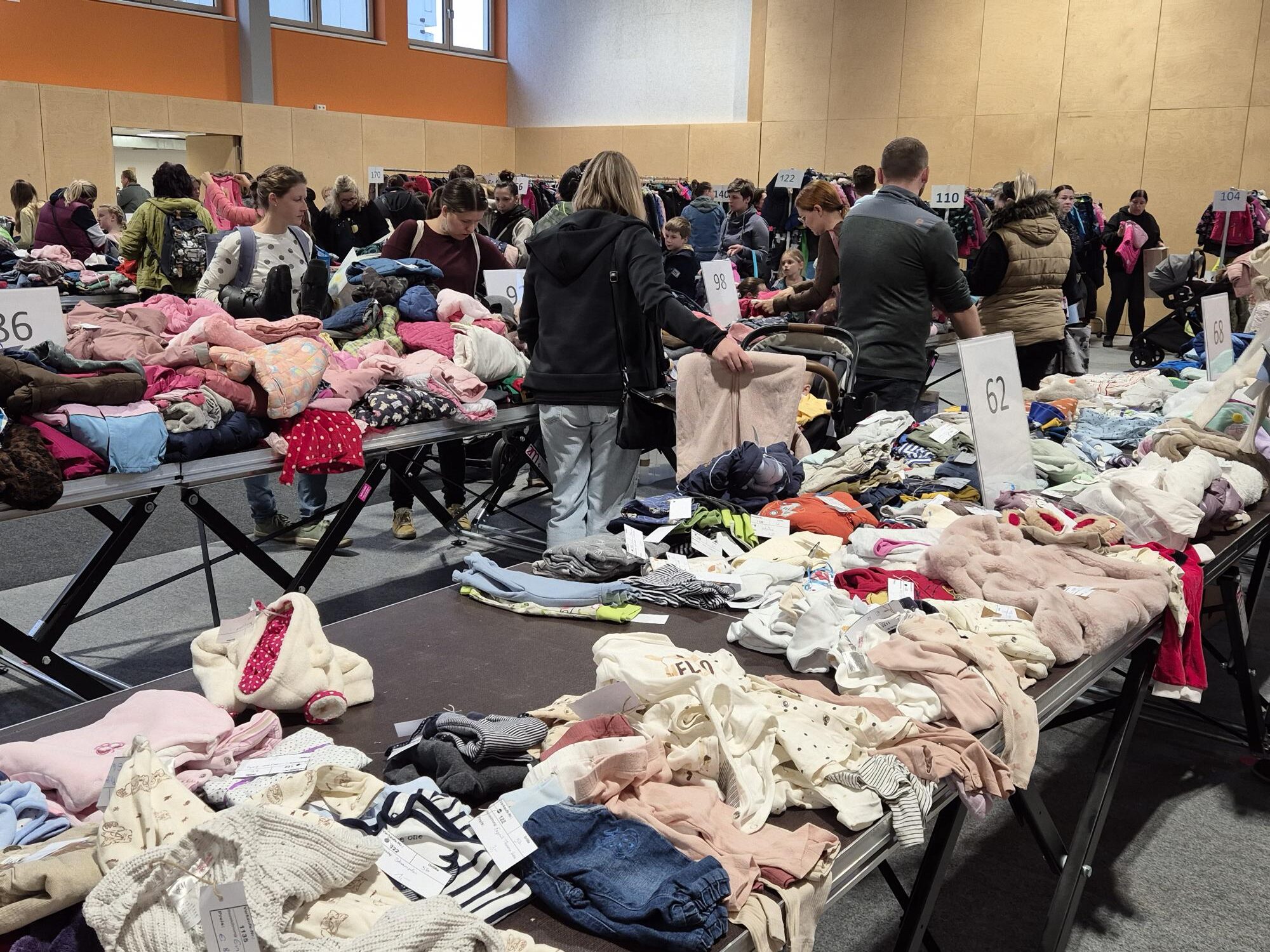 Second-Hand-Basar „rund um’s Kind“ – HERBST 2026